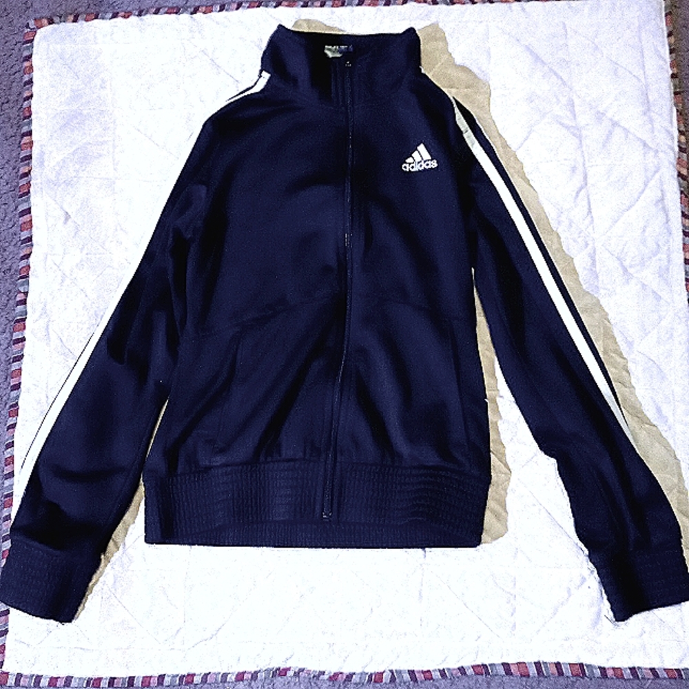 Adidas jacket size medium